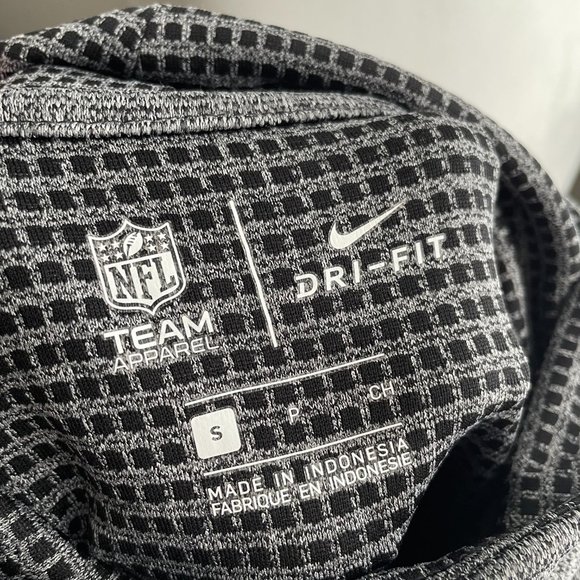 Nike Carolina Panthers Funnel Neck Performance Long Sleeve Pullover - SzS - Picture 3 of 3